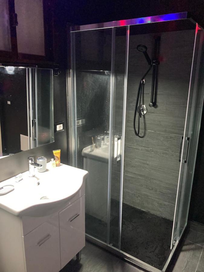 Suite Al Mare Taranto Exterior photo
